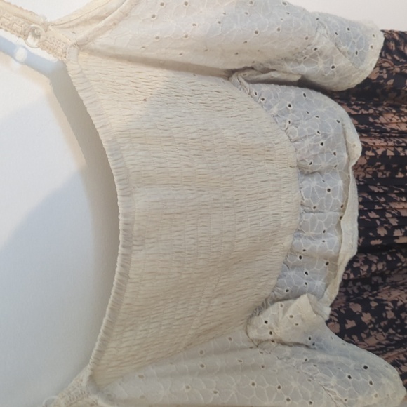 Hem & Thread dress with crochet top and knife pleat bottom - Picture 5 of 5